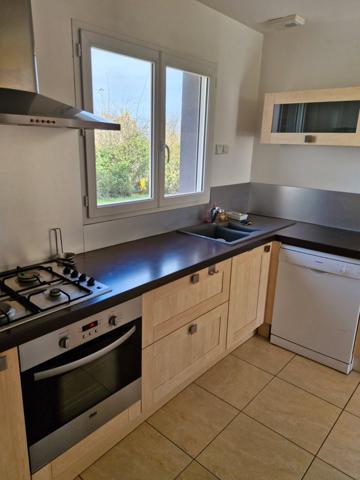 Fontaine-le-Comte (86240) Belle maison familiale proche bourg et tous commerce Fontaine le comte