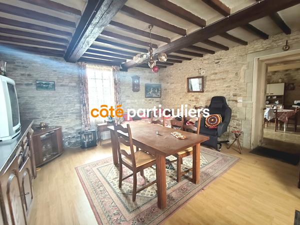 Vente Maison100 m² - 4 Pièces - MEZIDON VALLEE D AUGE (14270)