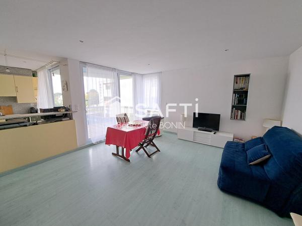 IDEAL ROYAN CENTRE : 44 m² avec terrasse vue mer !
