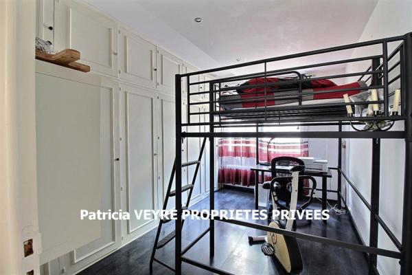 Saint-Étienne 42000 secteur CHATEAUCREUX Appartement T4 de 120 m² 3 chambres terrasse garage et cave