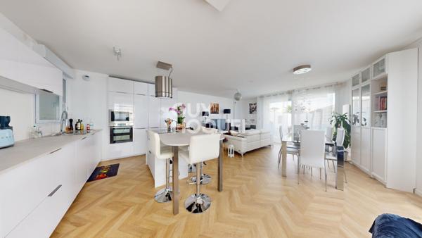 3 PIECES - DEUX LIONS - COUP DE COEUR