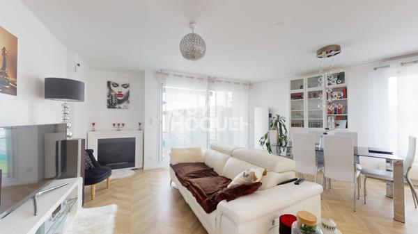 3 PIECES - DEUX LIONS - COUP DE COEUR