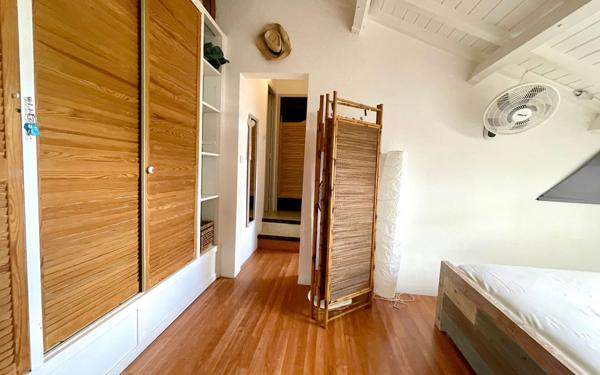 Appartement à vendre    3 pièces • 46,81 m2 Saint-François