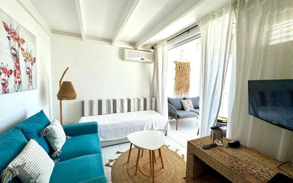 Appartement à vendre    3 pièces • 46,81 m2 Saint-François