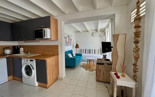 Appartement à vendre    3 pièces • 46,81 m2 Saint-François