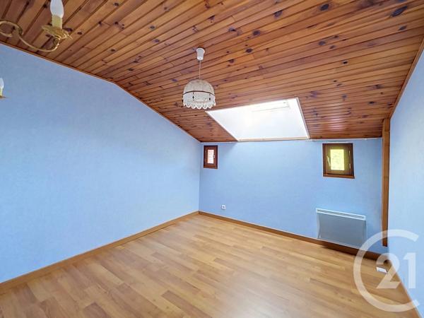 Maison à vendre  10 pièces - 205 m 2   MONTREVAULT SUR EVRE  - 49