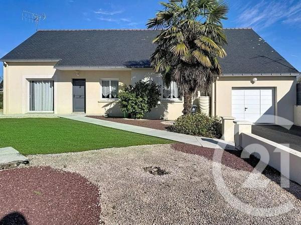 Maison à vendre  10 pièces - 205 m 2   MONTREVAULT SUR EVRE  - 49