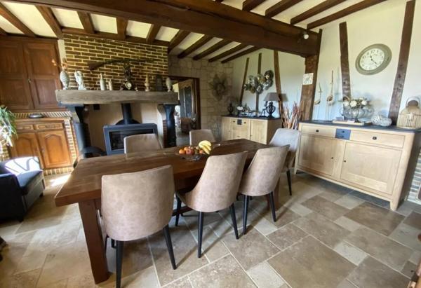 Secteur Verneuil sur Avre Damville Ancienne fermette avec dépendances