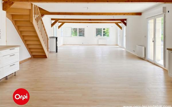 Maison à vendre    8 pièces • 215 m2 Muids