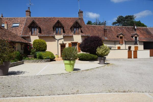 Exceptionnel ensemble immobilier Secteur Sud Montargis