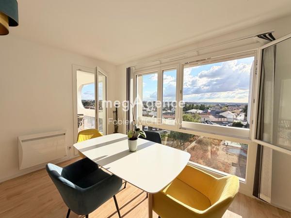 Appartement à Cholet, 49300 - 2 pièces 54m²