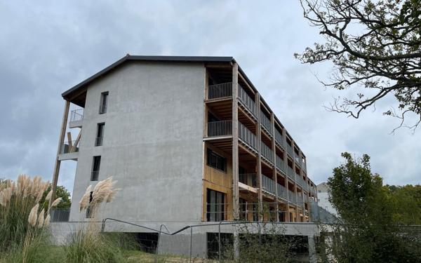 Appartement à vendre    4 pièces • 99,90 m2 Ondres