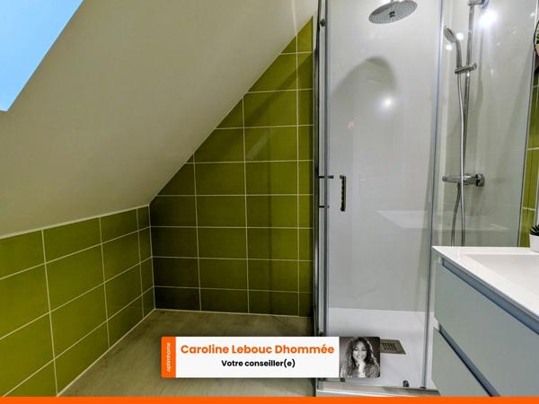 Maison contemporaine avec piscine chauffée et 1,8 hectare clos