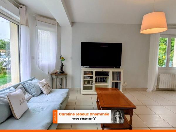 Maison contemporaine avec piscine chauffée et 1,8 hectare clos