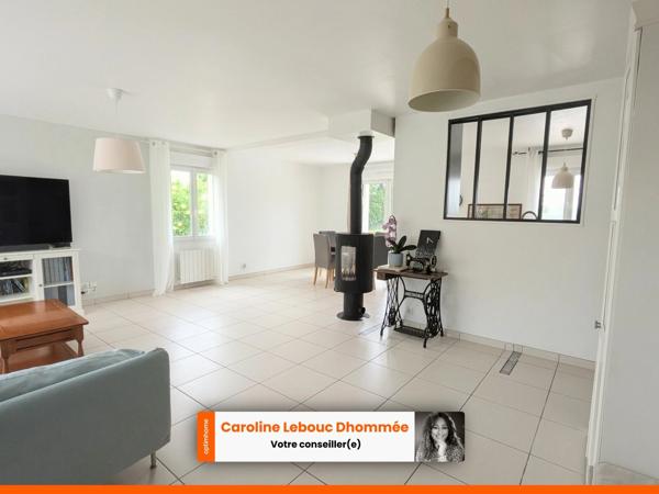 Maison contemporaine avec piscine chauffée et 1,8 hectare clos