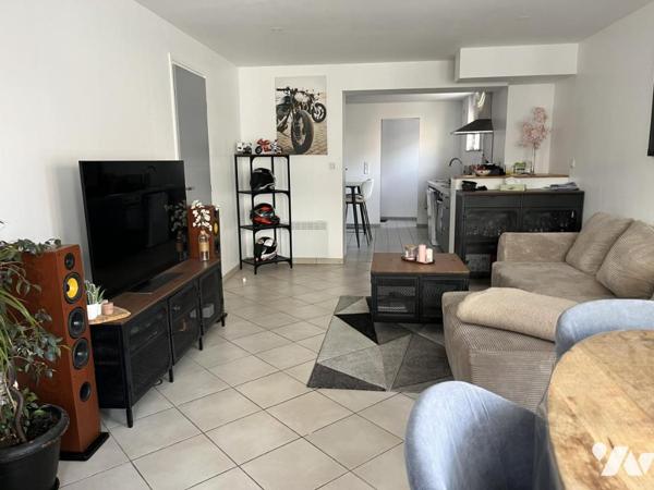 CENTRE VILLE MAISON SEMI-INDIVIDUELLE RENOVEE ACTUELLEMENT LOUEE