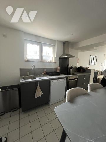 CENTRE VILLE MAISON SEMI-INDIVIDUELLE RENOVEE ACTUELLEMENT LOUEE