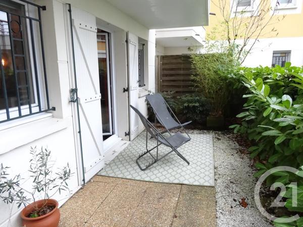 Appartement F2 à vendre  2 pièces - 46,08 m2 ROISSY EN BRIE - 77