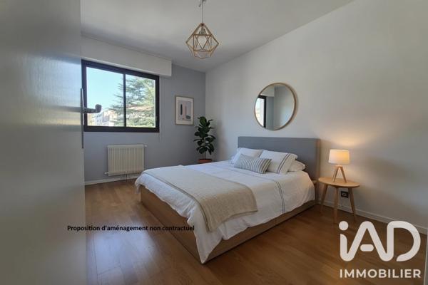 Appartement à vendre 5 pièces 89,97 m² Pau