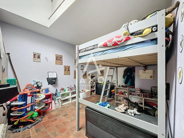 IMMEUBLE DHABITATION EN CENTRE-VILLE DE SENONCHES (28250) - RENTABILITÉ LOCATIVE ATTRACTIVE