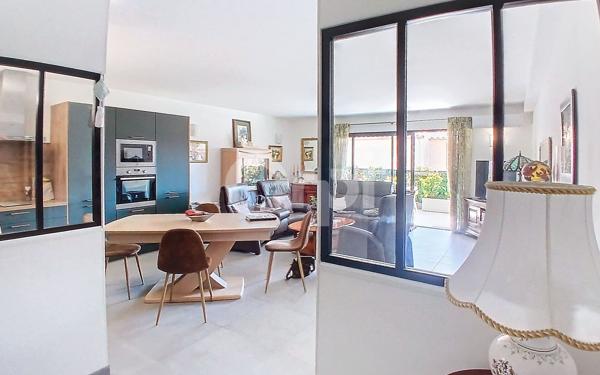 Appartement à vendre    3 pièces • 73,60 m2 Perpignan