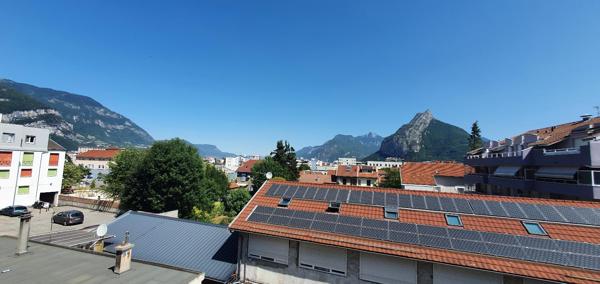 Appartement · Location Fontaine (38600) 4 pièces · 90m²