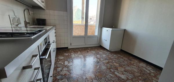 Appartement · Location Fontaine (38600) 4 pièces · 90m²