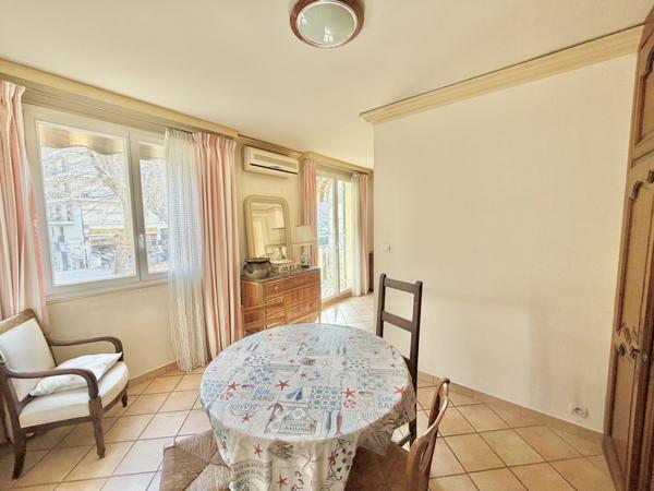 Antibes (06600) ANTIBES CENTRE VILLE Médiathèque 2/3P de 46 m2