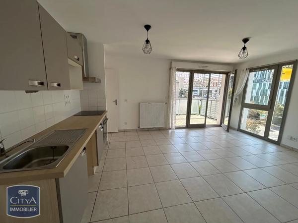 Appartement à louer 3 pièces 57.04m² Saint-Étienne (42000)