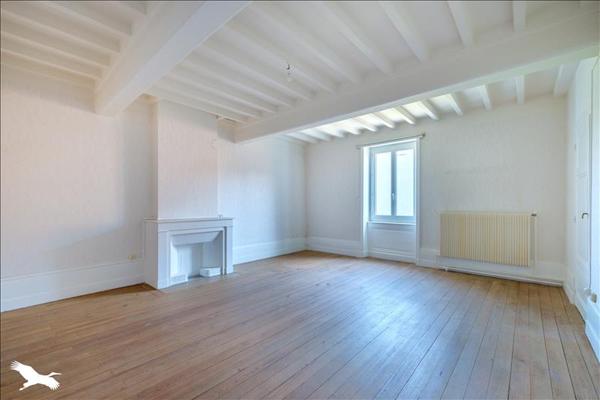 Maison à vendre |  Fleurieu-sur-Saône |  9 pièces | 139 m²