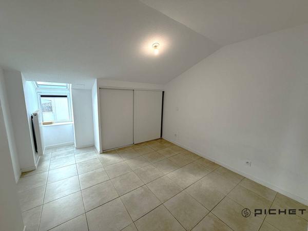 Appartement 3 pièces 57 m² BASSENS - 33530