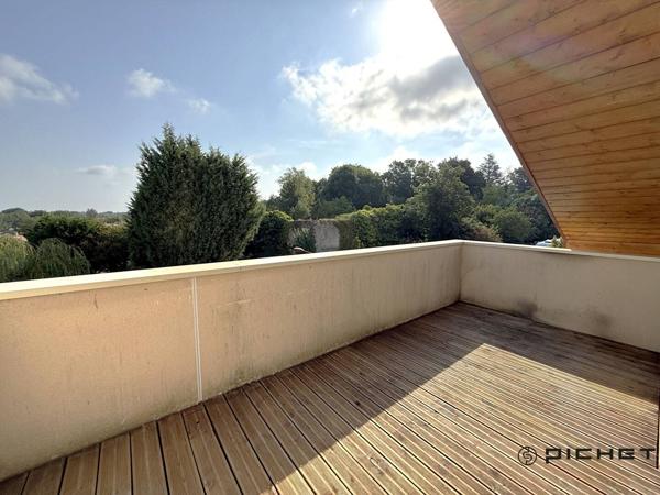 Appartement 3 pièces 57 m² BASSENS - 33530