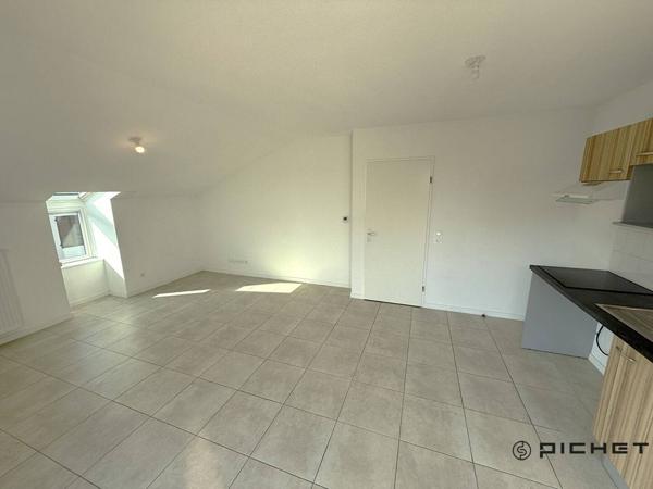 Appartement 3 pièces 57 m² BASSENS - 33530