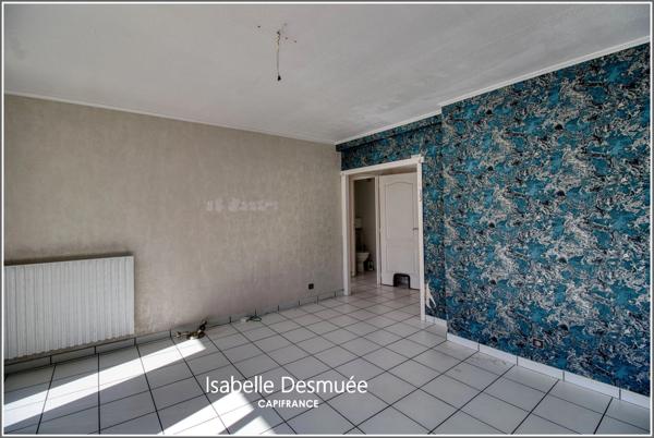 EXCLUSIVITÉ – T4 traversant de 78,3 m² avec balcon, vue sur les massifs et résidence sécurisée