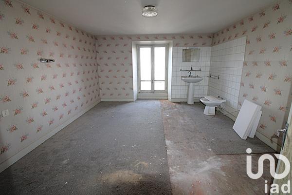 Immeuble à vendre 660 m² Bourganeuf