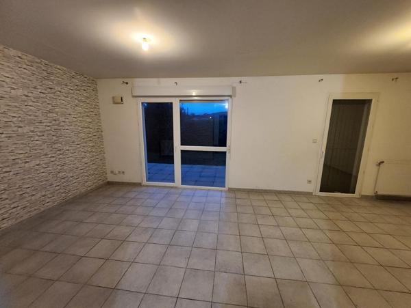 LAVEYRON - VILLA T4 AVEC GARAGE ET JARDIN - 94.74 M2