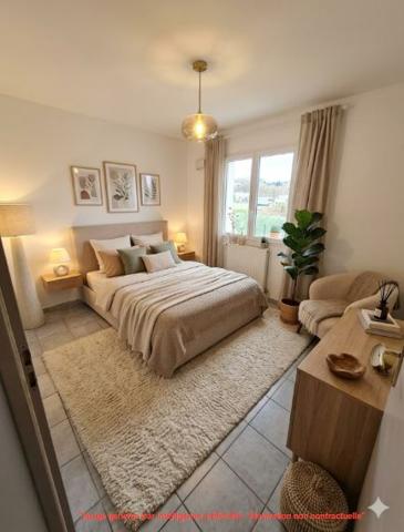 LAVEYRON - VILLA T4 AVEC GARAGE ET JARDIN - 94.74 M2