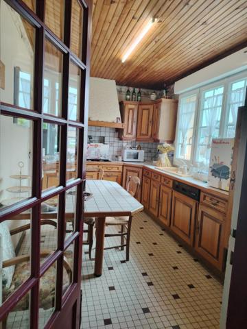 Maison à PERIERS, 50190 - 7 pièces 119m²