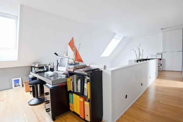 À Vendre – SAINTE-MARINE Village (FINISTERE SUD) - MAISON D’ARCHITECTE 242 m2 Carrez + PLATEAU 82 m2 à aménager - 400 m2 VEGETALISES– GARAGE/ATELIER 40m2- MER A 600m - DPE C – 980 000 € FAI