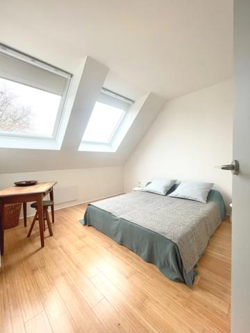 À Vendre – SAINTE-MARINE Village (FINISTERE SUD) - MAISON D’ARCHITECTE 242 m2 Carrez + PLATEAU 82 m2 à aménager - 400 m2 VEGETALISES– GARAGE/ATELIER 40m2- MER A 600m - DPE C – 980 000 € FAI