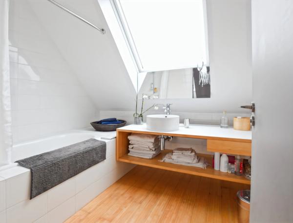 À Vendre – SAINTE-MARINE Village (FINISTERE SUD) - MAISON D’ARCHITECTE 242 m2 Carrez + PLATEAU 82 m2 à aménager - 400 m2 VEGETALISES– GARAGE/ATELIER 40m2- MER A 600m - DPE C – 980 000 € FAI