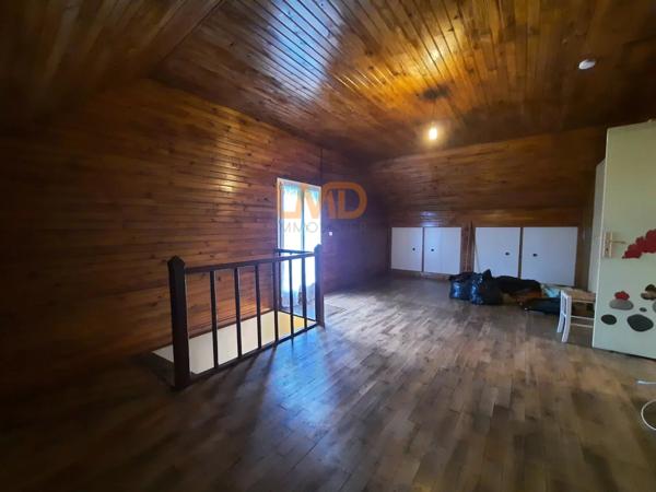 Maison de village à Mondoubleau, 95 m², 2 chambres