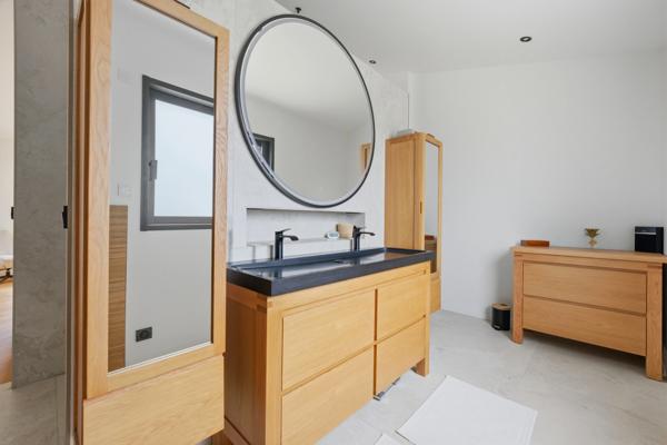 Maison à vendre 7 pièces PEROLS sur 1800m2 de terrain (34)
