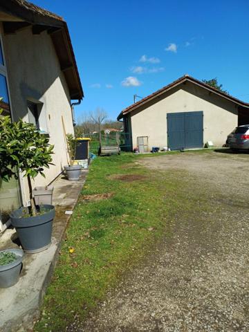 Maison familiale 6 chambres avec dépendance