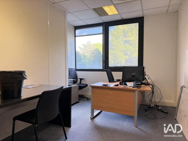 Location local d’activité 210 m² La Seyne-sur-Mer