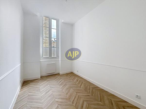 Appartement à vendre Bordeaux - 3 pièces, 60m² avec 2 chambre(s) à 340 000€ - AJP Immobilier Bordeaux Nansouty