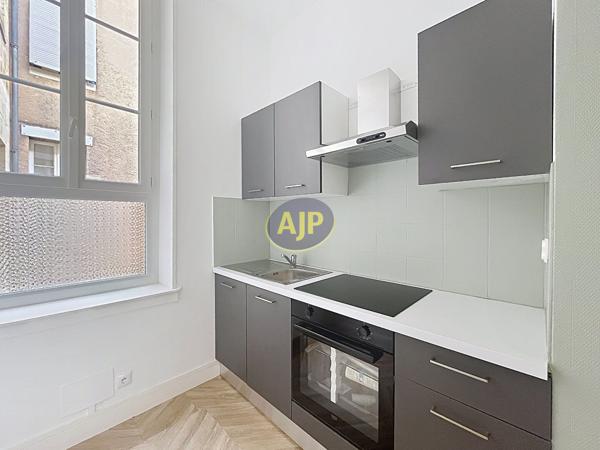Appartement à vendre Bordeaux - 3 pièces, 60m² avec 2 chambre(s) à 340 000€ - AJP Immobilier Bordeaux Nansouty