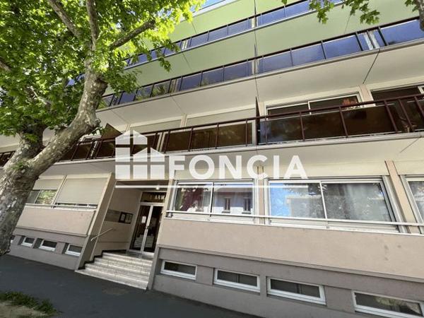 Location Studio 23.86 m² - 5 COURS VOLTAIRE Valence 26000
