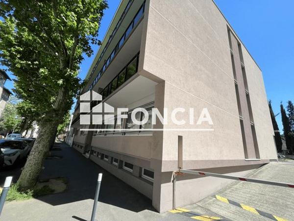 Location Studio 23.86 m² - 5 COURS VOLTAIRE Valence 26000