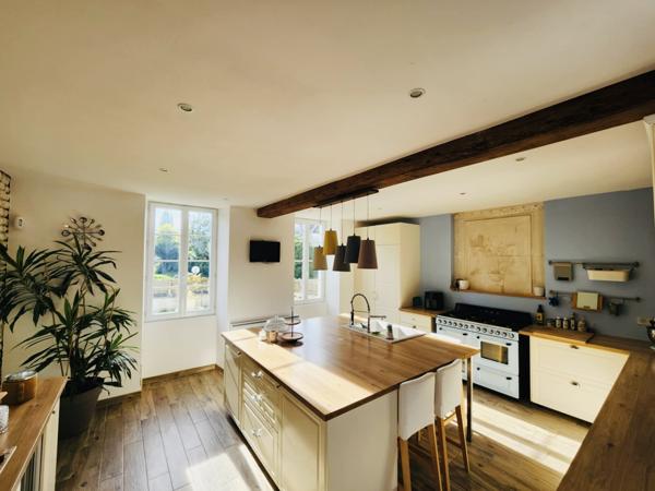 Maison 6 pièces - 176 m²